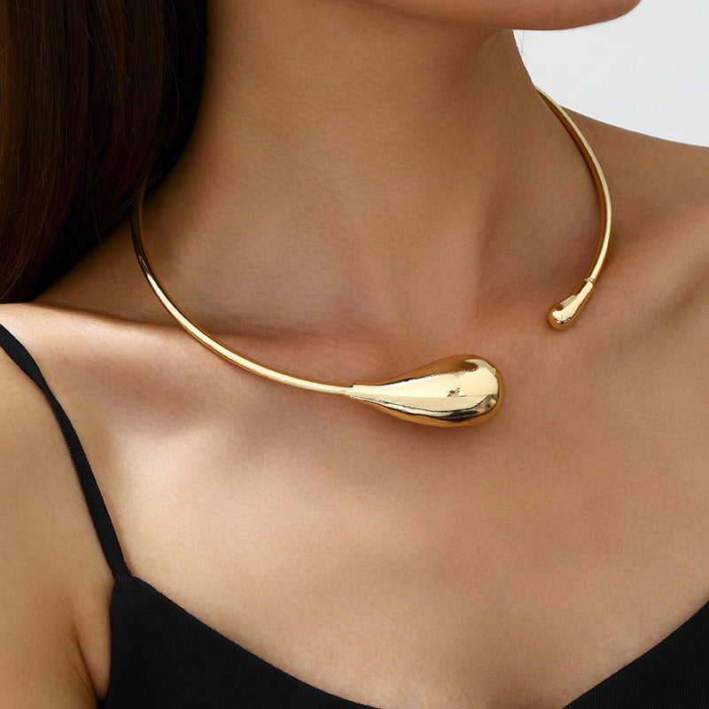 Molten Gold Jewelry Set | Statement Necklace, Bracelet & Ring for Women