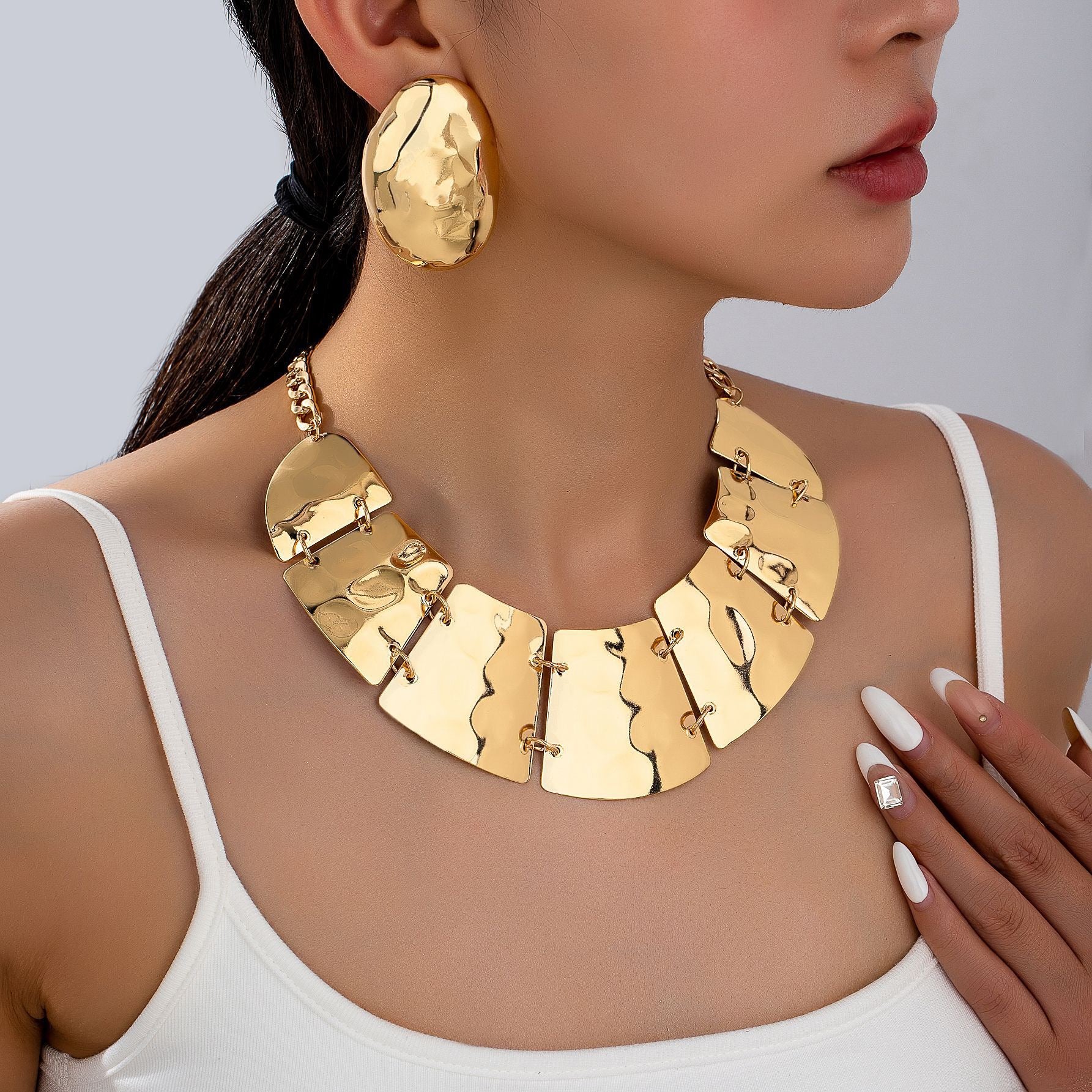 Gold Hammered Necklace & Earrings Set | Statement Fashion Jewelry for Women